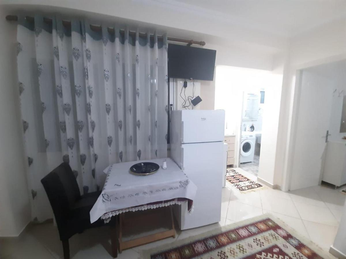 Guest House Taverna Laberia 2 Gjirokastër 외부 사진