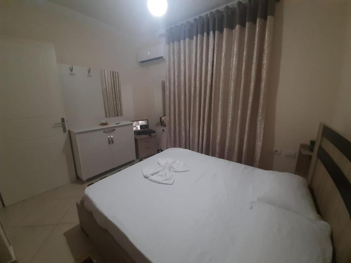 Guest House Taverna Laberia 2 Gjirokastër 외부 사진