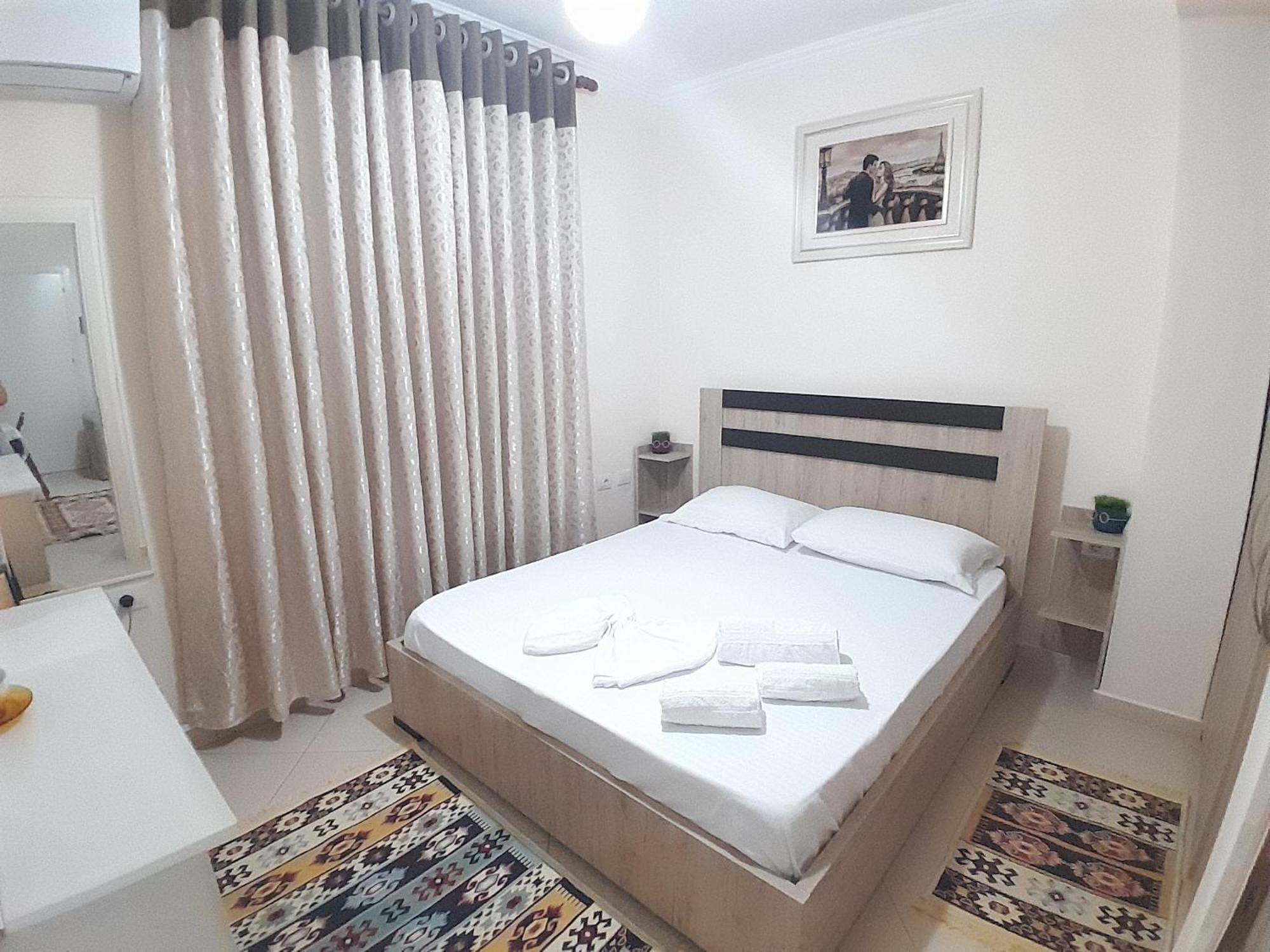 Guest House Taverna Laberia 2 Gjirokastër 외부 사진