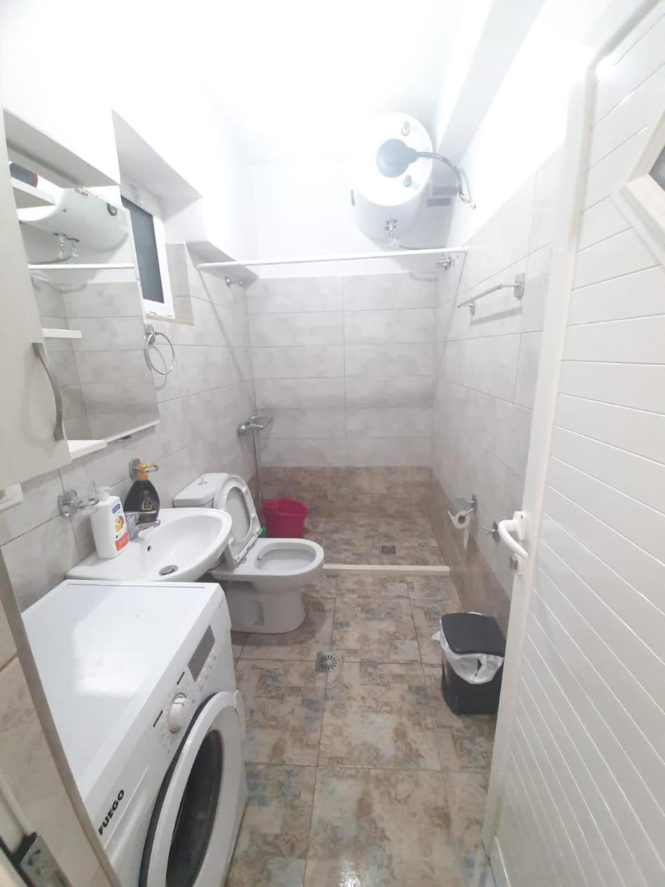 Guest House Taverna Laberia 2 Gjirokastër 외부 사진